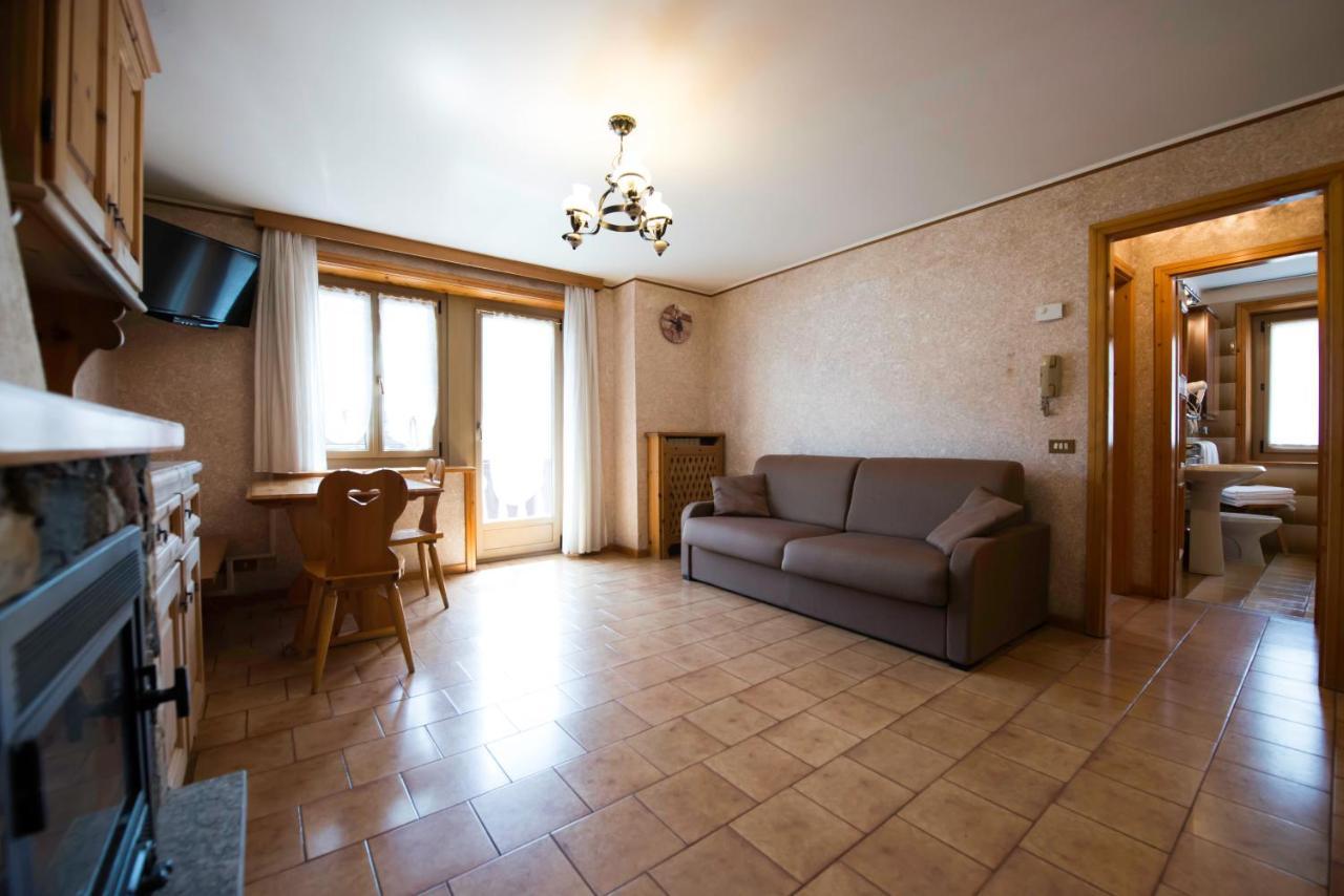Casa Guana Lägenhet Livigno Exteriör bild