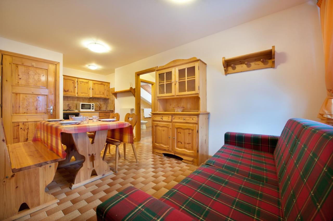 Casa Guana Lägenhet Livigno Exteriör bild
