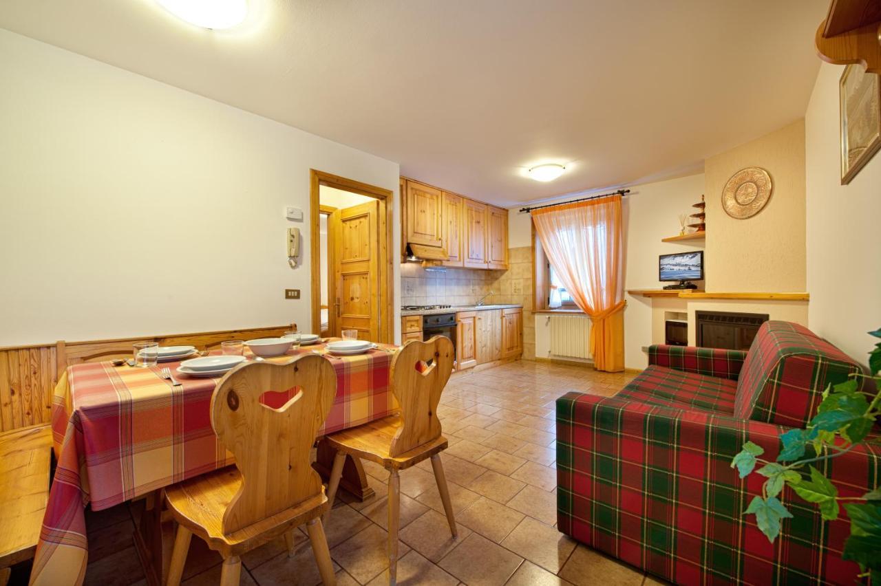 Casa Guana Lägenhet Livigno Exteriör bild